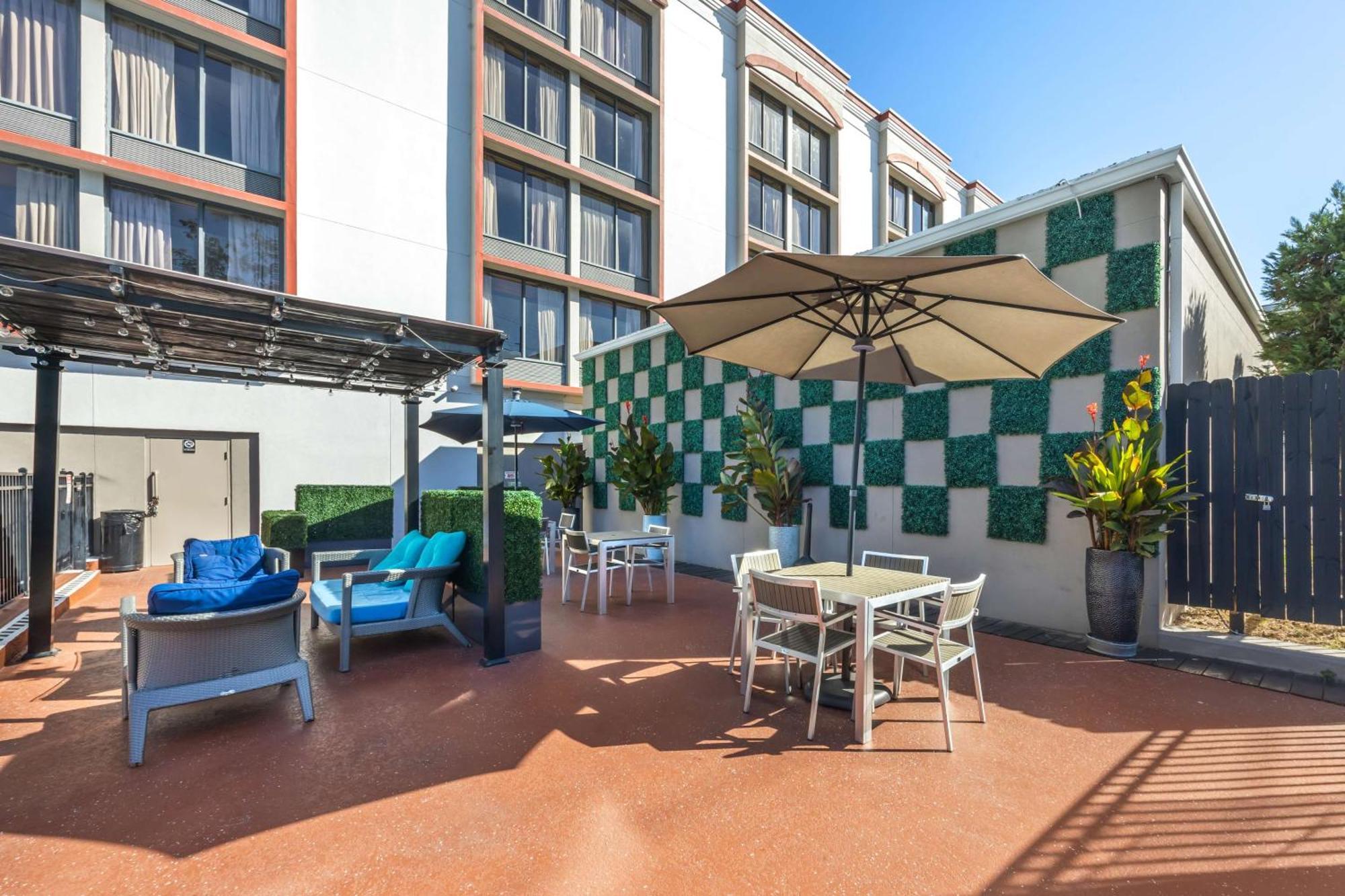 Best Western Downtown Plus Music Row Нэшвилл Экстерьер фото