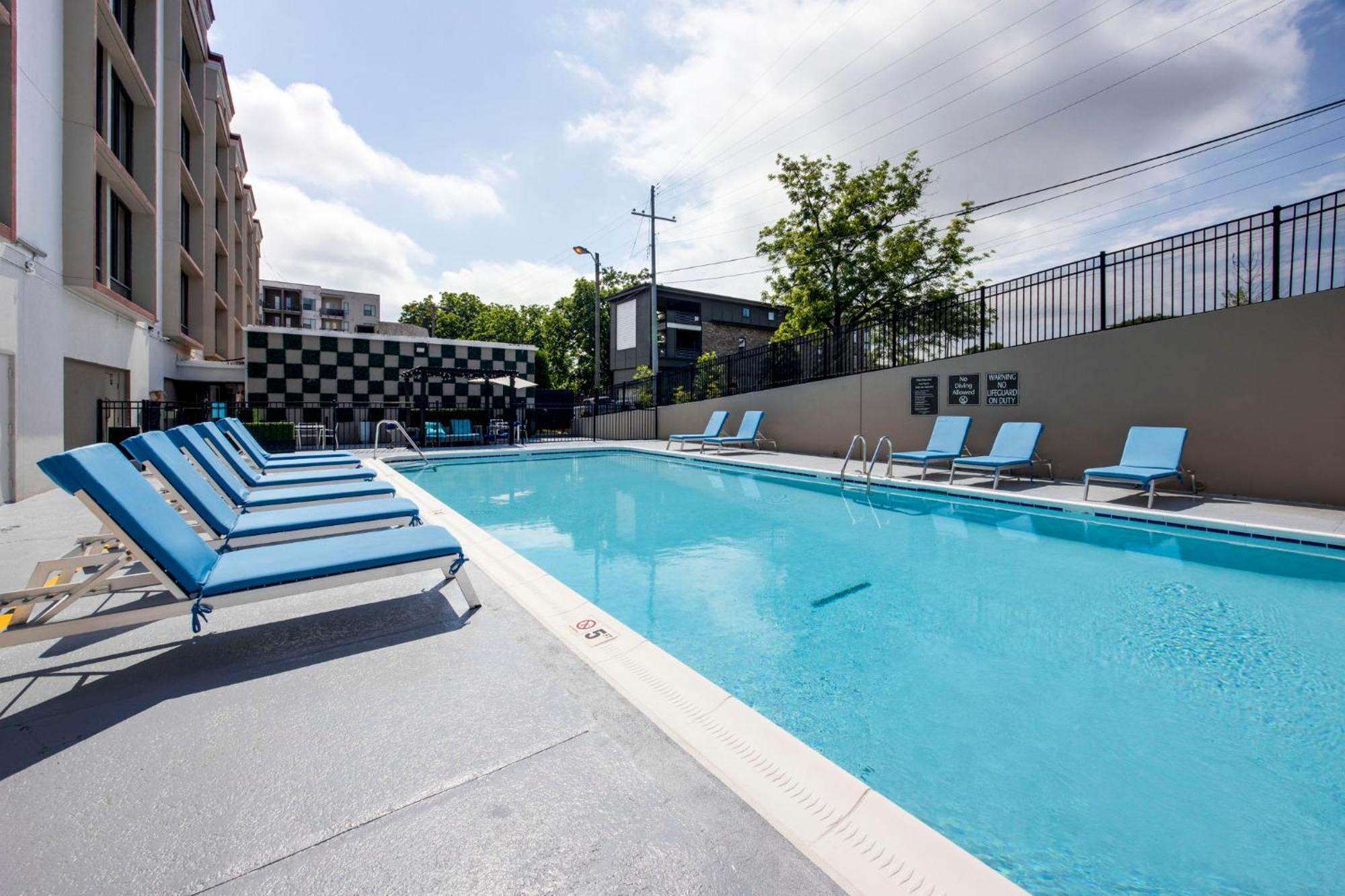 Best Western Downtown Plus Music Row Нэшвилл Экстерьер фото
