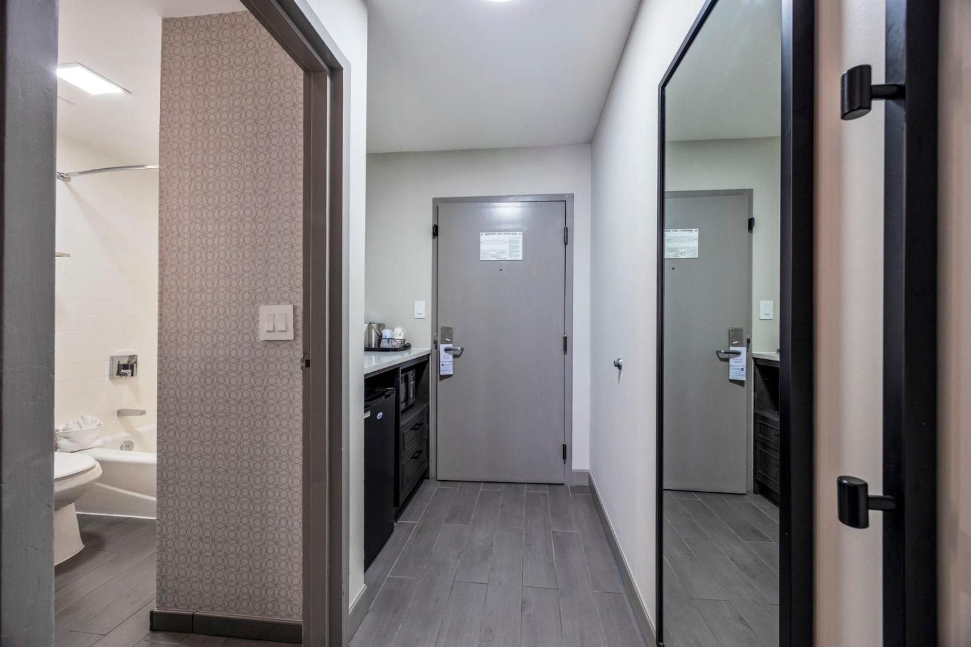 Best Western Downtown Plus Music Row Нэшвилл Экстерьер фото