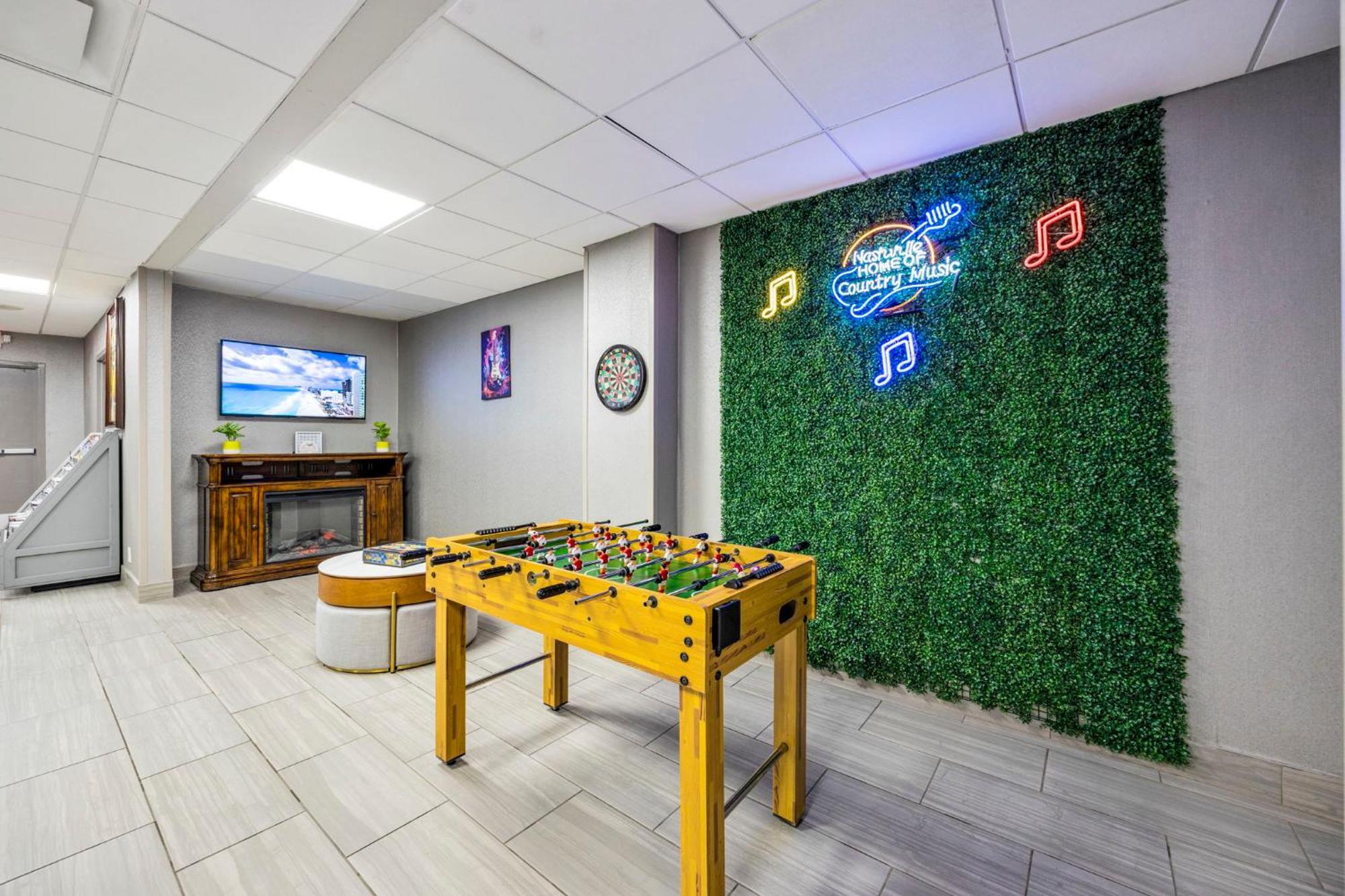 Best Western Downtown Plus Music Row Нэшвилл Экстерьер фото