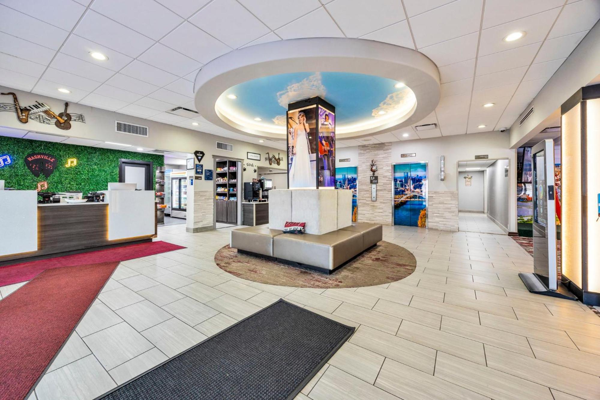 Best Western Downtown Plus Music Row Нэшвилл Экстерьер фото