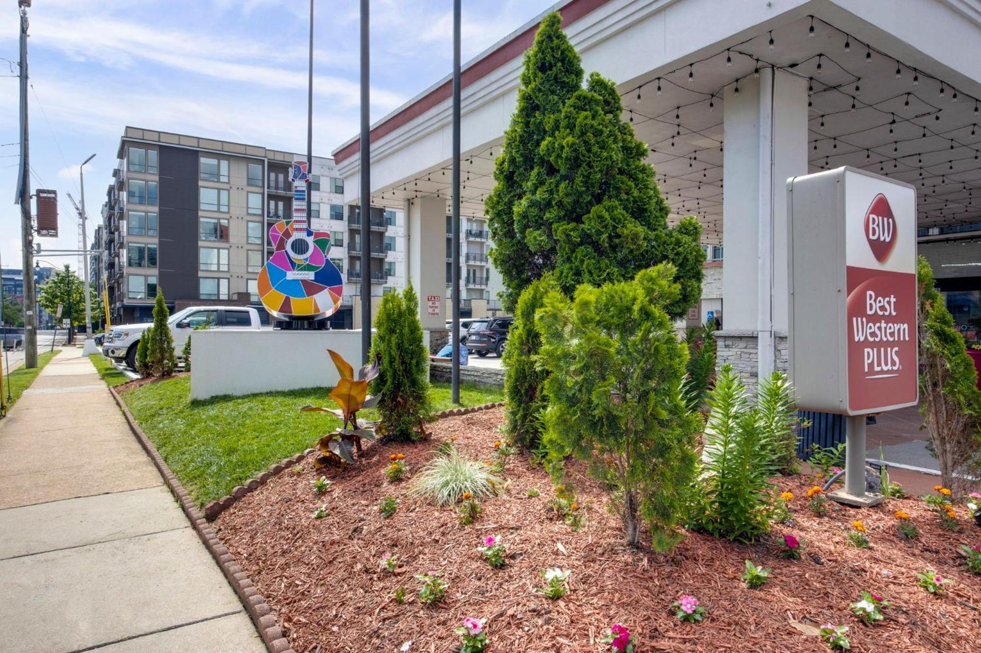 Best Western Downtown Plus Music Row Нэшвилл Экстерьер фото