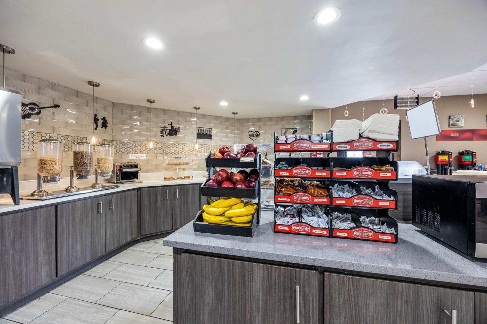 Best Western Downtown Plus Music Row Нэшвилл Экстерьер фото