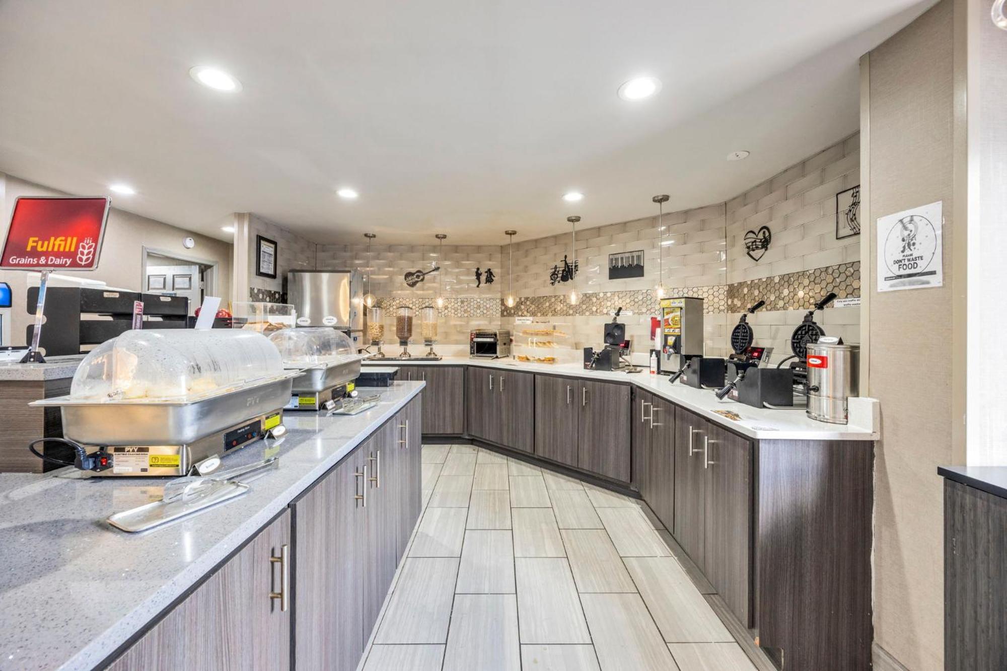 Best Western Downtown Plus Music Row Нэшвилл Экстерьер фото